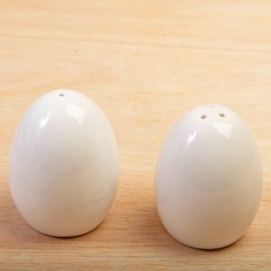 Egg salt and pepper pots