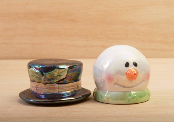 Snowman salt and pepper pots